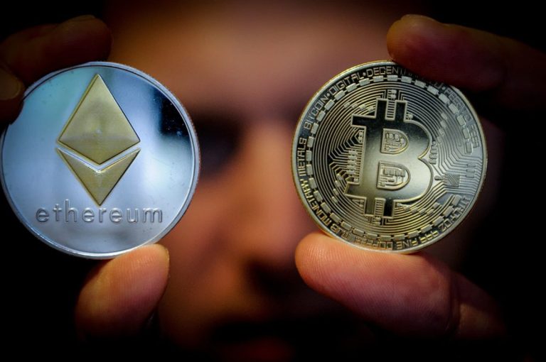 Bitcoin vs. Ethereum: Which is Worth Investing in 2022-23?